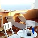 Drago Hostel *