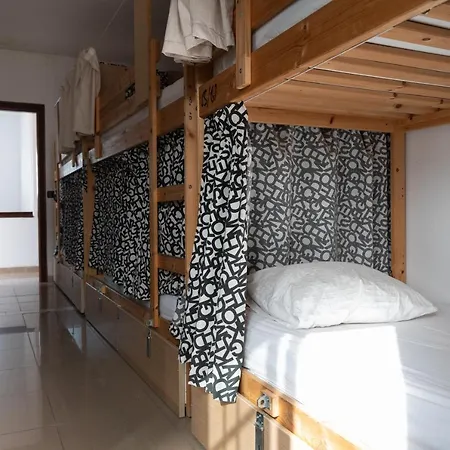 Drago Hostel *
